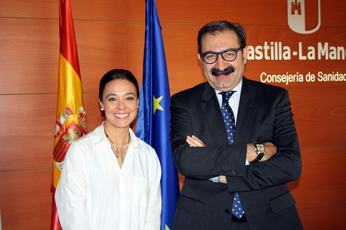 La alcaldesa de Ciudad Real Pilar Zamora se reúne  con el consejero de Sanidad Jesús Fernández 