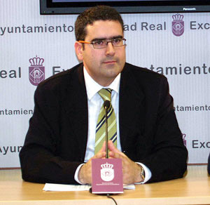 El PSOE en el Ayuntamiento de Ciudad Real, una vez más, en contra de los intereses de los ciudadrealeños