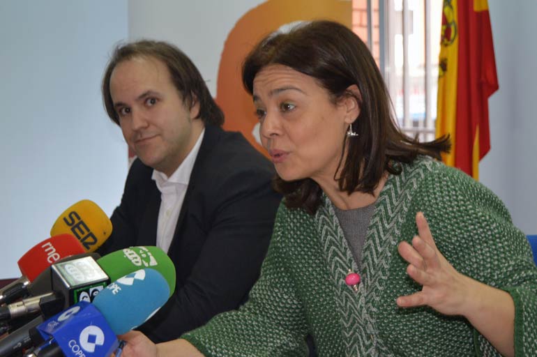 Zamora pide al PP que reconsidere su decisión  de “romper relaciones institucionales”