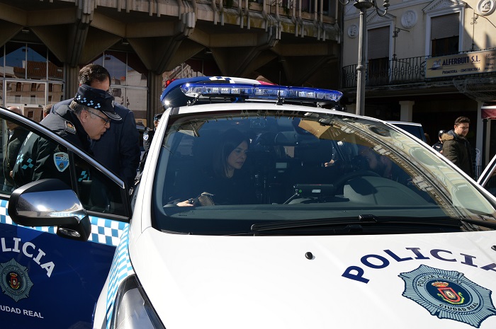 Presentados dos nuevos vehículos para  renovar la flota de la Policía Local de Ciudad Real