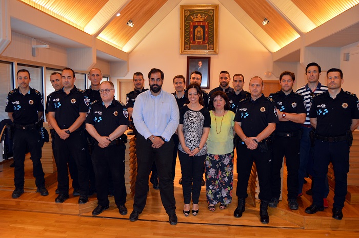 Pilar Zamora anima a los 12 policías locales que participarán en Huelva en los VI Juegos Europeos de Policías y Bomberos