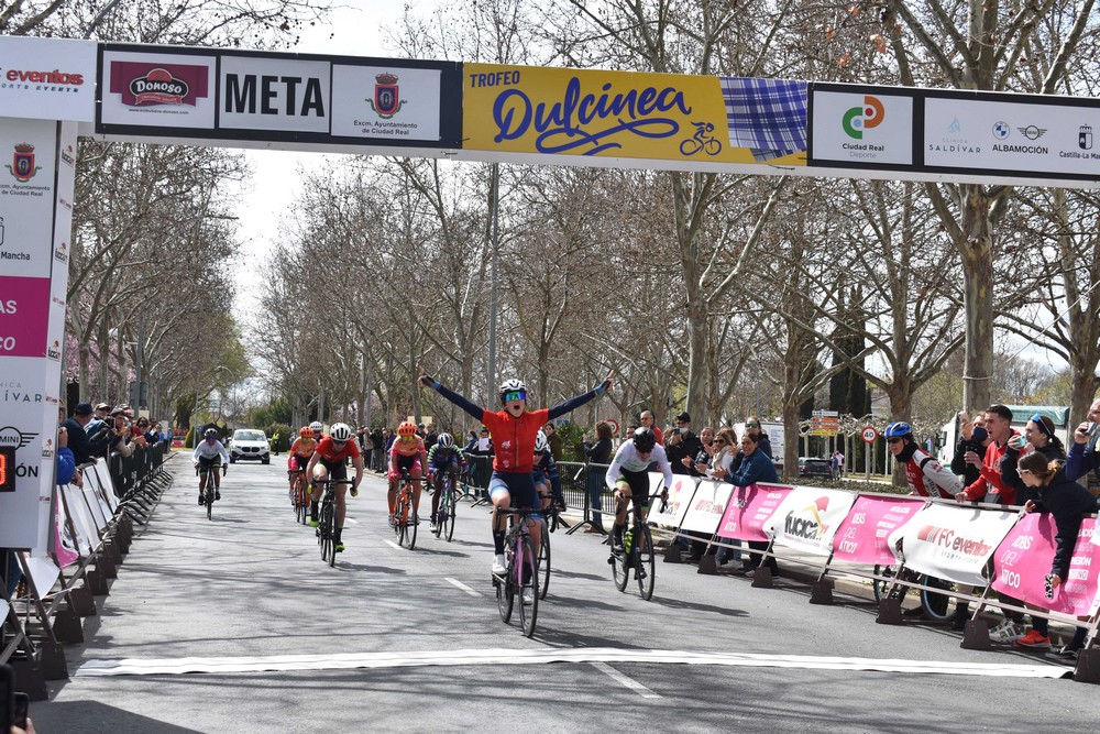 Trofeo Dulcinea de ciclismo femenino