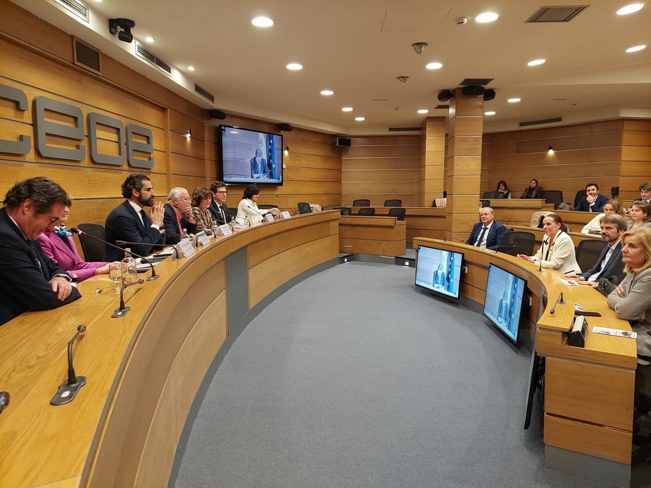Curso de Liderazgo Público