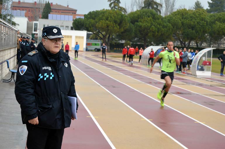 52 aspirantes a Policía Local realizan las pruebas físicas en el Polideportivo Rey Juan Carlos