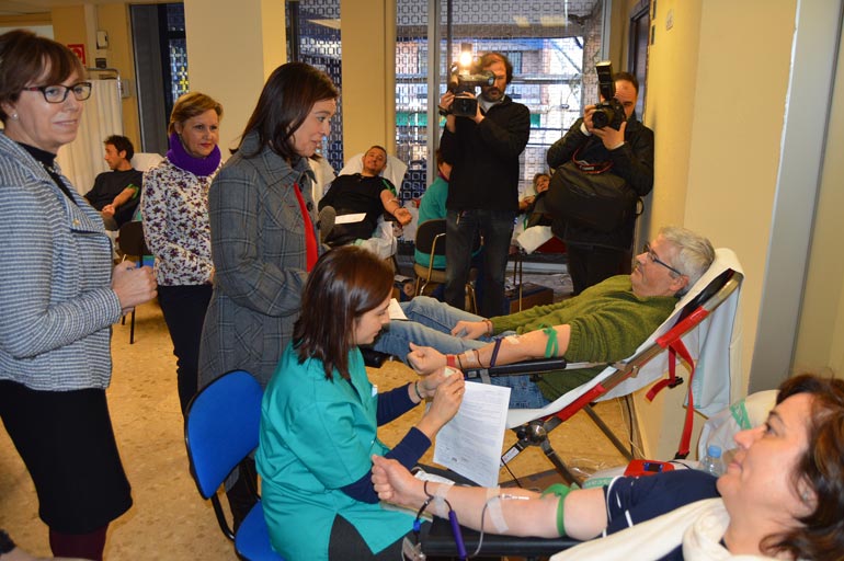 La alcaldesa de Ciudad Real hace un llamamiento  a los ciudadanos a donar sangre