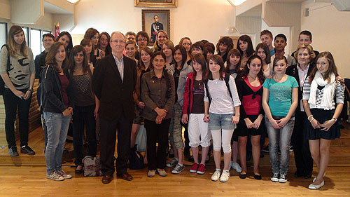 Alumnos franceses de visita en el Ayuntamiento