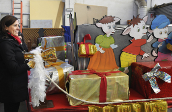 El Coste de la Cabalgata de Reyes será de poco más de 46.000 Euros, 14.000 aportados por el Ayuntamiento y el resto por empresas de la ciudad. Rosa Romero: 'La ciudad la hacemos entre todos'
