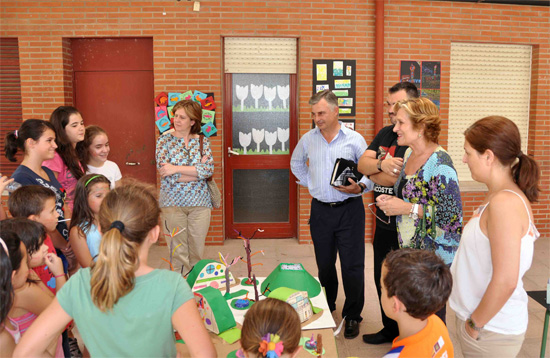 Visita a la Escuela de Verano del Colegio María Pacheco