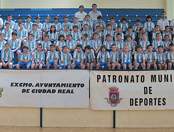 Niños del Campus Deportivo de Balonmano