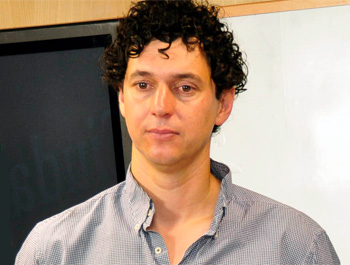 César Manrique, concejal de Deportes