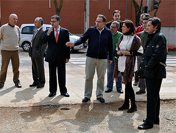 Visita de la alcaldesa a La Pobachuela