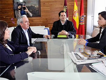 Rosa Romero con el presidente de CSI-CSIF