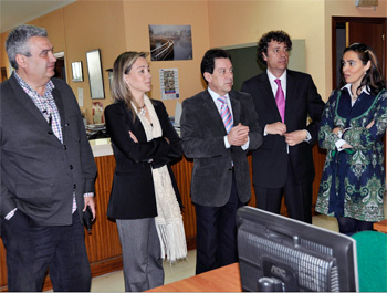 Lola Merino con el presidente del Colegio Oficial de Agentes Comerciales de Ciudad Real