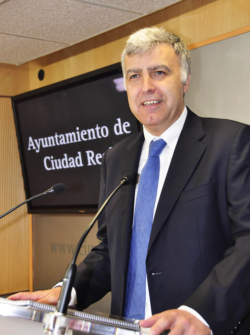 El concejal de Urbanismo, Pedro Martín, en rueda de prensa