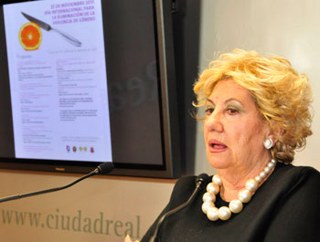  Helena López, en la presentación de las actividades 