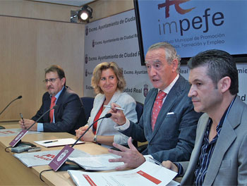 El Impefe colabora en Centro Real el nuevo proyecto de la Federación Local de Comercio