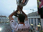 Hombrados levanta Copa de Europa