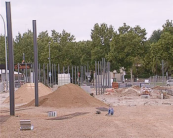 El concejal de Sostenibilidad visitando las obras