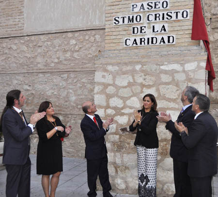 La alcaldesa en la inauguración