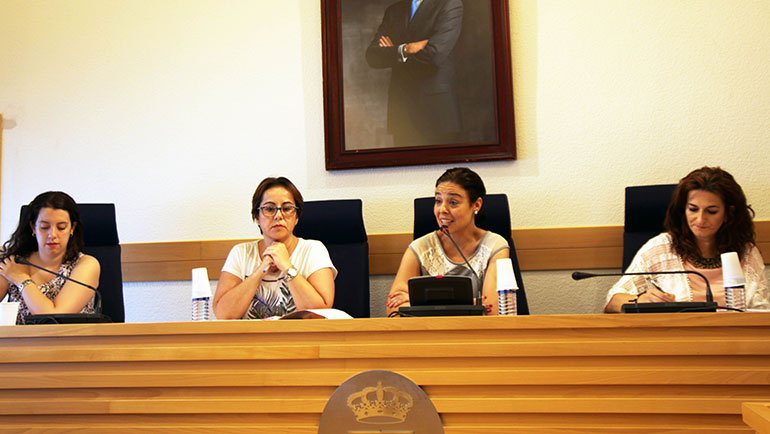 Pilar Zamora preside por primera vez el Consejo Local de la Mujer